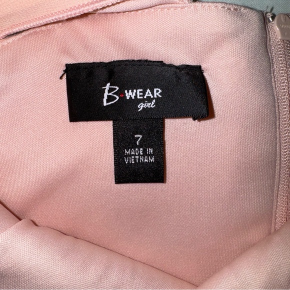 Elegant Lace Dress with chiffon train Coral/Silver 7 - Picture 8 of 9